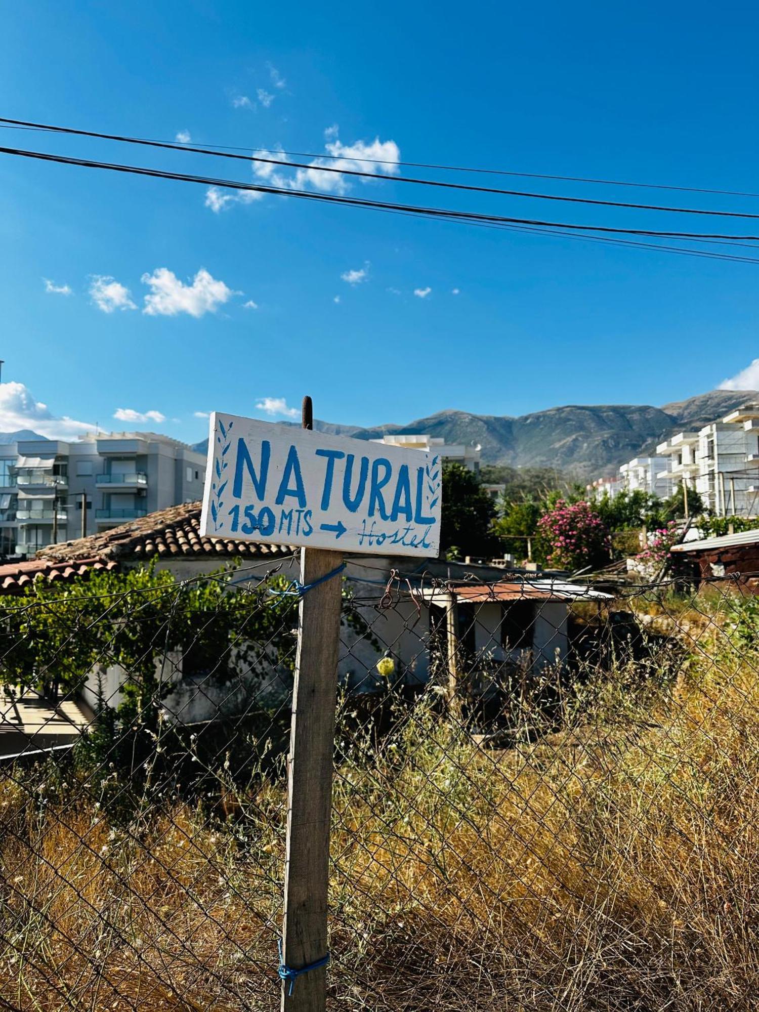 Natural Hostel Himara Kültér fotó