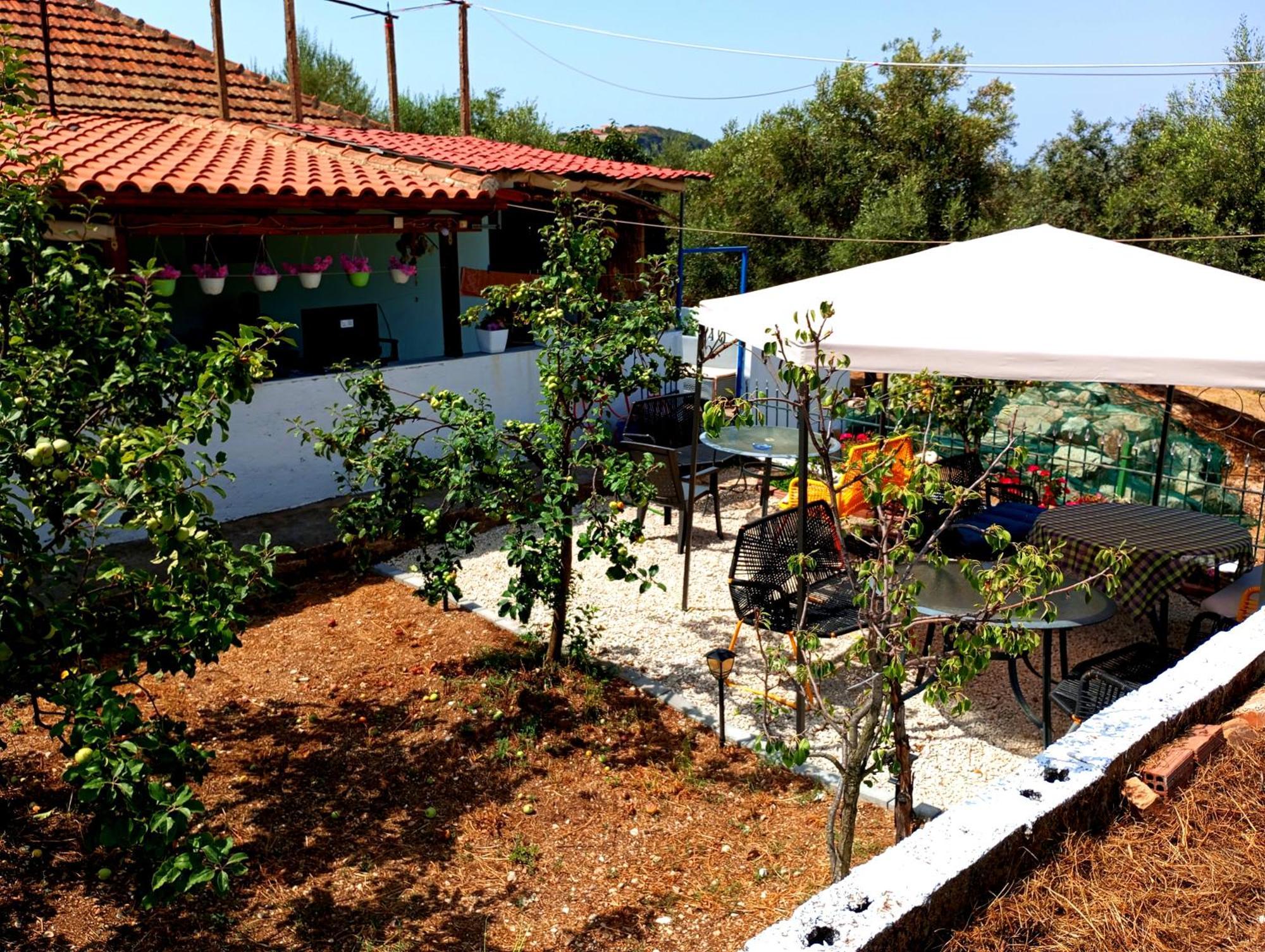 Natural Hostel Himara Kültér fotó